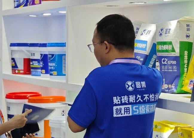 装修犯愁？2025 瓷砖胶十大品牌，为你指引正确选择路